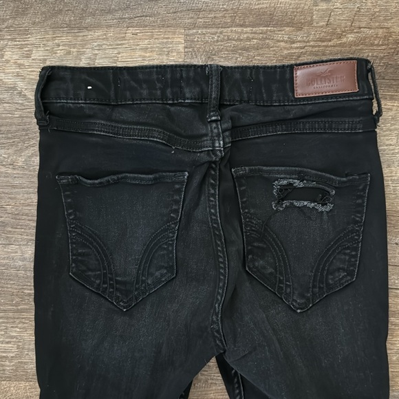 Hollister Jeans - Picture 7 of 11